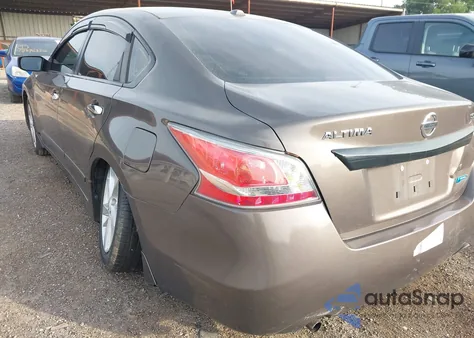 2014 Nissan Altima 2.5 Sv z USA, uszkodzony, nr VIN 1N4AL3APXEC403326